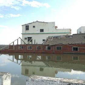 海豐村十八棟廢棄豬舍與魚塭