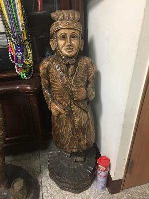 阿美族哈基濘部落木雕作品（製作：頭目高約伯）