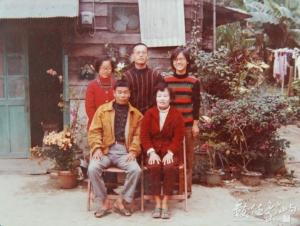 台南三崁店糖廠員工宿舍老照片一幅，1959年爺爺那一代家屋的故事